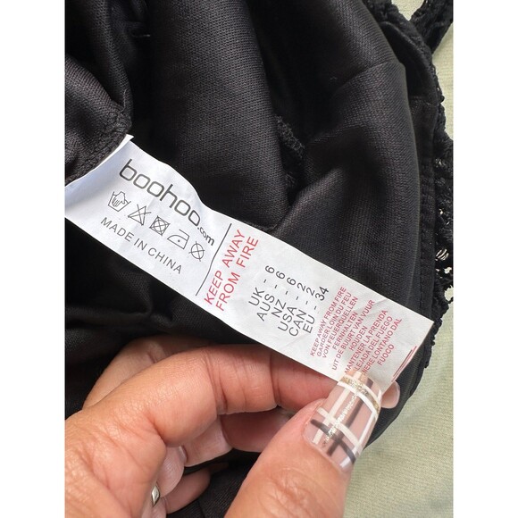 Boohoo NWT Women's Poppy Tassel Trim Crochet Lace Bodycon Mini Dress Petite 6 - Picture 8 of 8